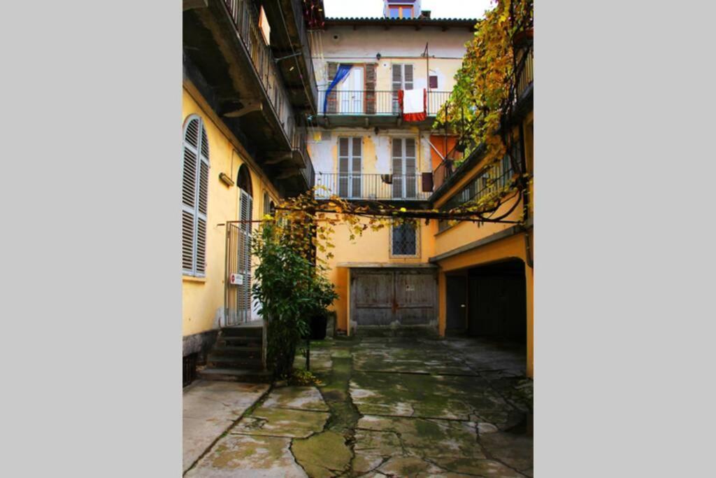 Appartamento Nel Cuore Di Asti Exterior foto